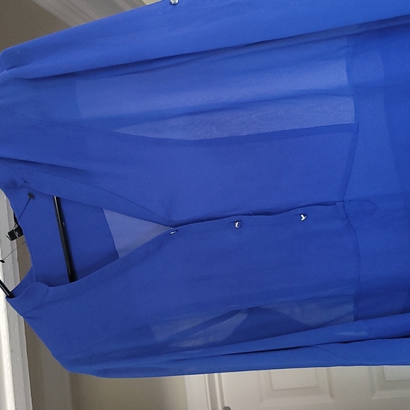 Blouse - Picture 3 of 3